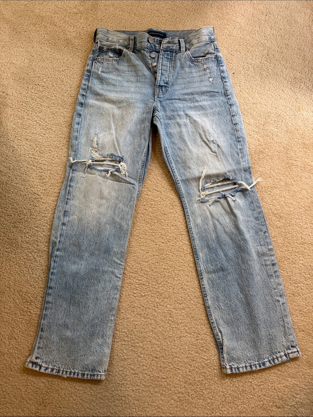Aeropostale Light Wash Distressed High Rise Baggy Straight Jeans